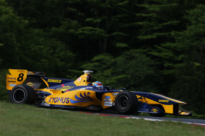 決勝レース2: ロイック・デュバル（Team KYGNUS SUNOCO SF14）