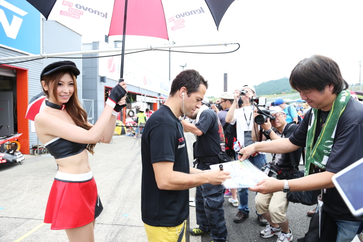 ピットウォーク: ジョアオ・パオロ・デ・オリベイラ（Lenovo TEAM IMPUL）