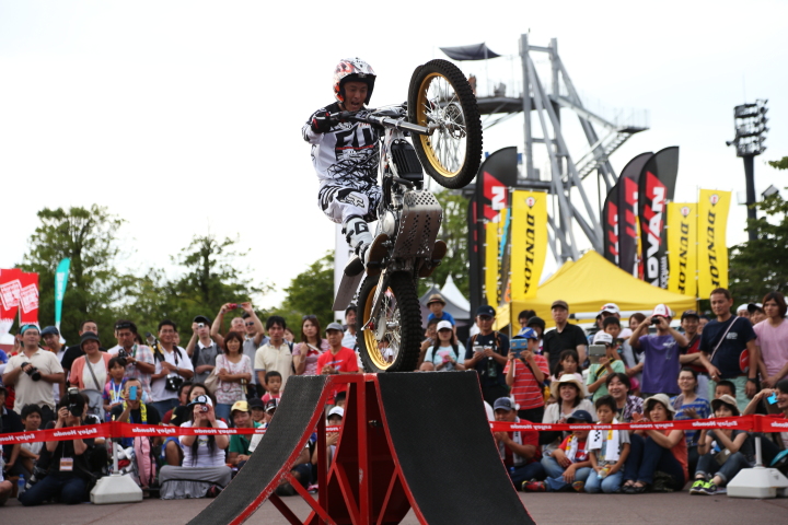 エンジョイホンダで行われたトライアルのデモラン