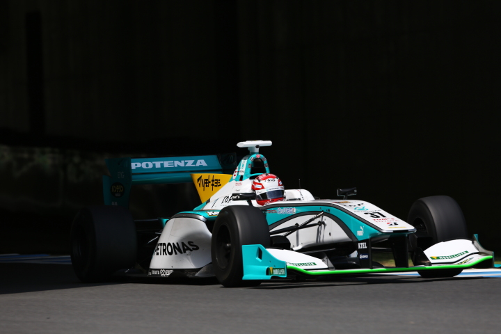 フリー走行2回目: 中嶋一貴（PETRONAS TEAM TOM'S）