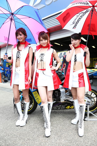 ピットウォーク: レースクイーン