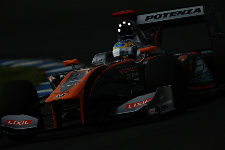 決勝レース: 石浦宏明（P.MU/CERUMO・INGING）