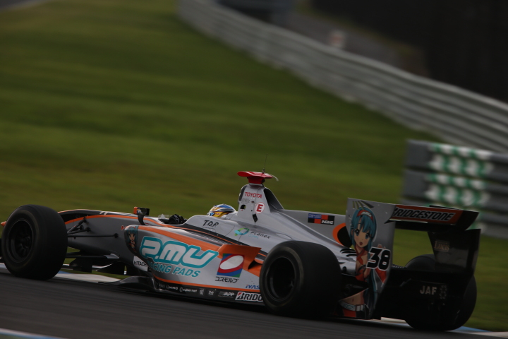 決勝レース: 石浦宏明（P.MU/CERUMO・INGING）