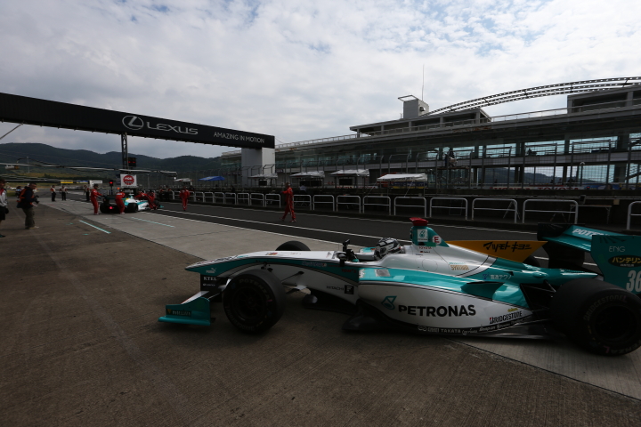 ノックアウト予選: アンドレ・ロッテラー（PETRONAS TEAM TOM'S）