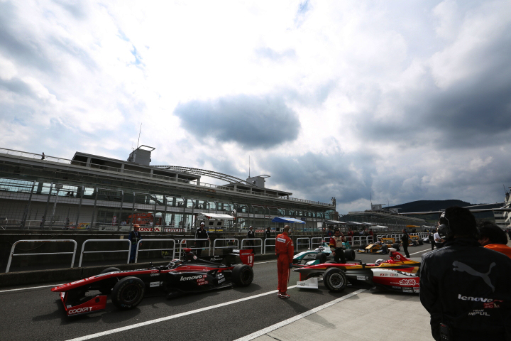 ノックアウト予選: 9位のジョアオ・パオロ・デ・オリベイラ（Lenovo TEAM IMPUL）