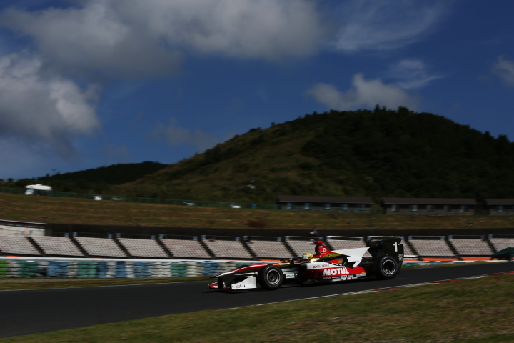 フリー走行2回目: 山本尚貴（TEAM無限）