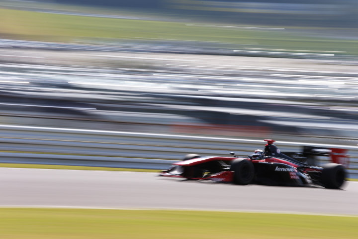 フリー走行2回目: ジョアオ・パオロ・デ・オリベイラ（Lenovo TEAM IMPUL）