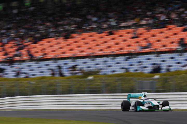 決勝レース: 中嶋一貴（PETRONAS TEAM TOM'S）