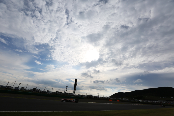 決勝レース: 山本尚貴（TEAM無限）は7位