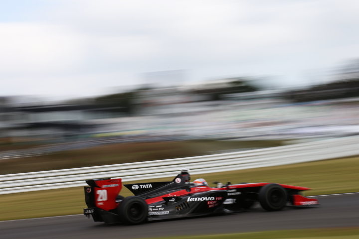 クマール・ラム・ナレイン・カーティケヤン（Lenovo TEAM IMPUL）はフリー走行でブービー賞