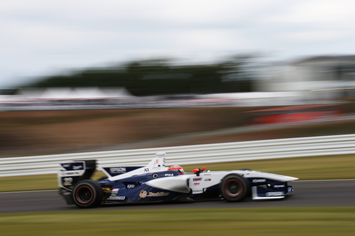 小暮卓史（NAKAJIMA RACING）はフリー走行5位。韋駄天復活の兆し？
