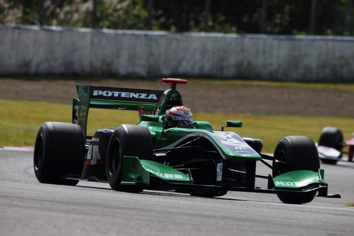 ジェームス・ロシター（KONDO RACING）はQ1を3位通過