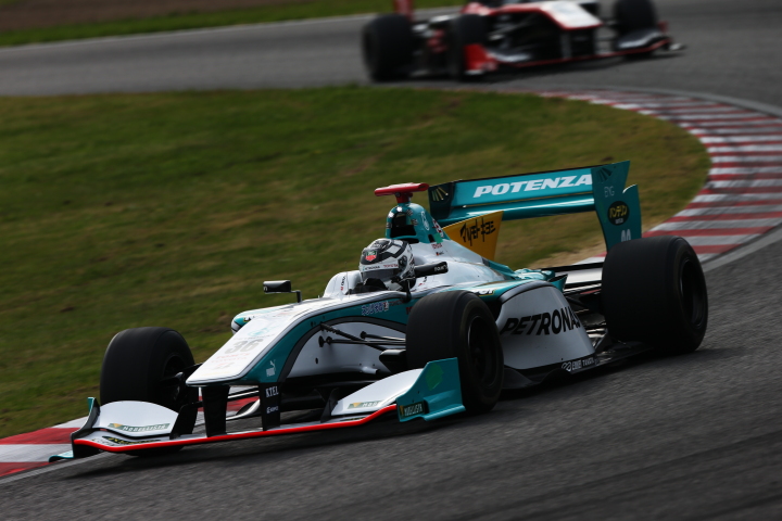 フリー走行: アンドレ・ロッテラー（PETRONAS TEAM TOM'S）