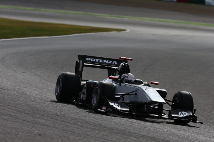 フリー走行: 塚越広大（HP REAL RACING）