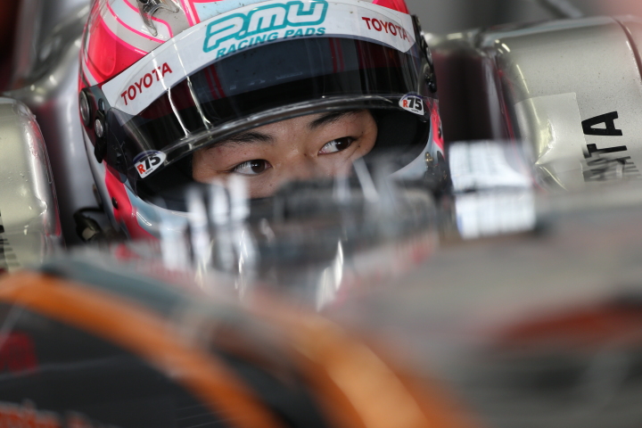 サーキットサファリ: 国本雄資（P.MU/CERUMO・INGING）