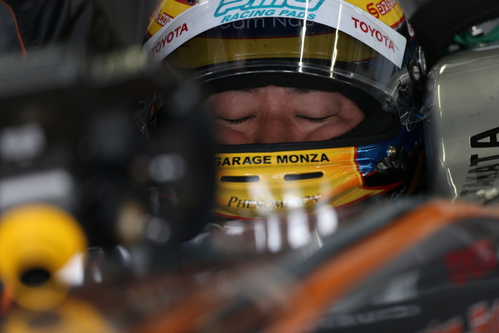 サーキットサファリ: 石浦宏明（P.MU/CERUMO・INGING）