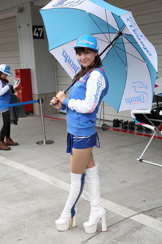 ピットウォーク: レースクイーン