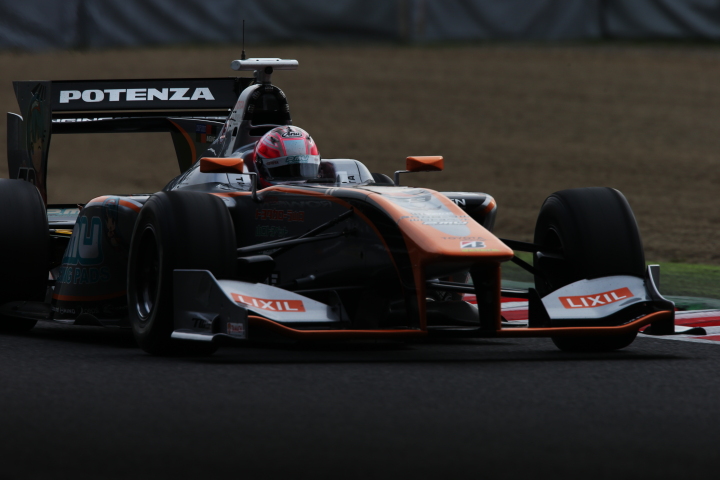 ノックアウト予選Q3: 国本雄資（P.MU/CERUMO・INGING）