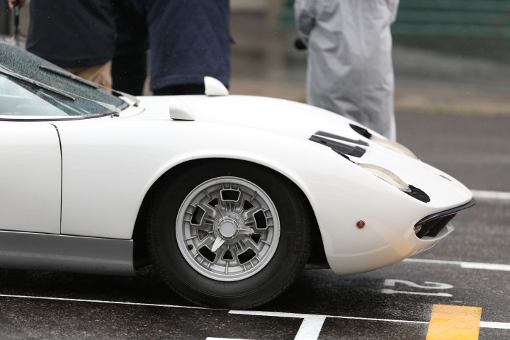 ピットウォーク: ランボルギーニミウラ