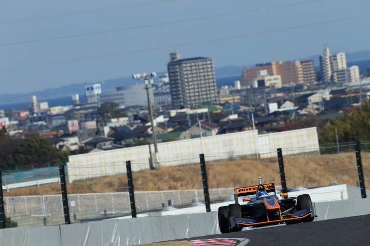 第2回公式合同テスト: 国本雄資（P.MU/CERUMO·INGING）