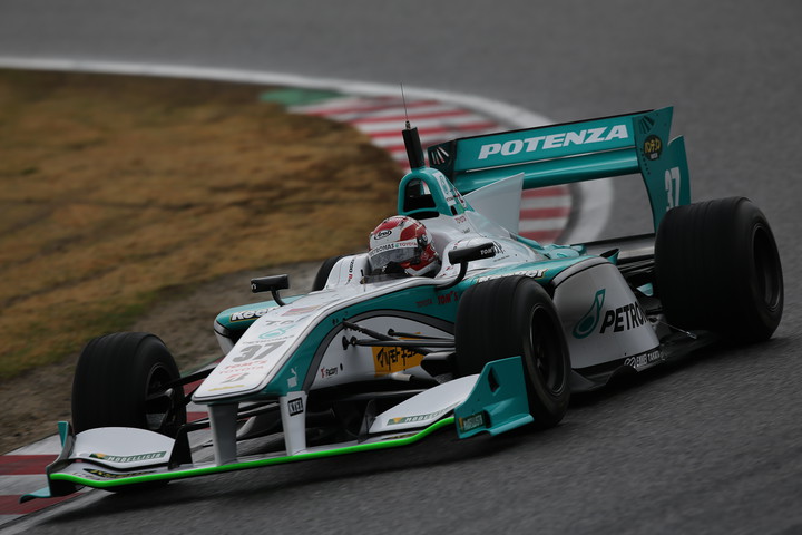 ファン感謝デー公開テスト: CarNo.37 中嶋一貴（PETRONAS TEAM TOM'S／TOYOTA RI4A）