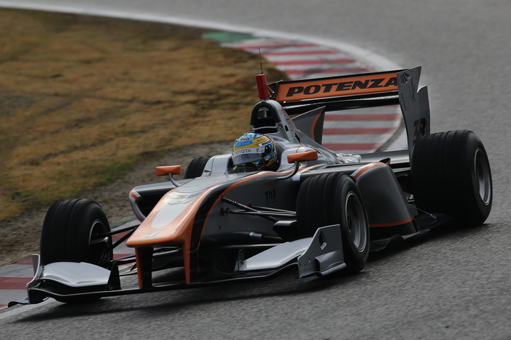 ファン感謝デー公開テスト: CarNo.38 石浦宏明（P.MU/CERUMO・INGING／TOYOTA RI4A）