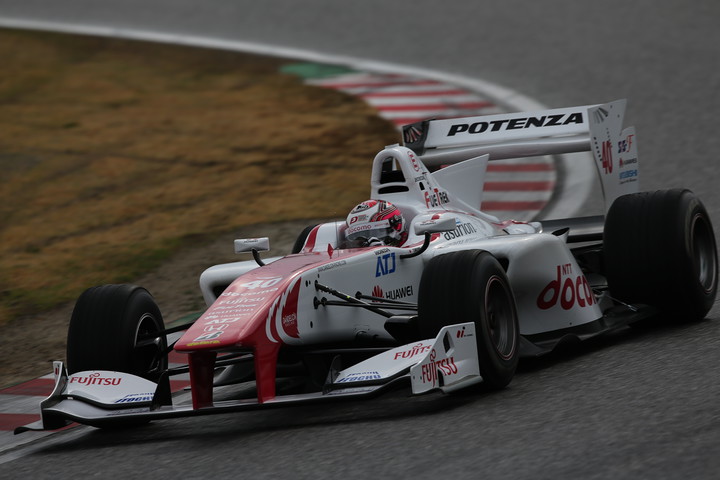 ファン感謝デー公開テスト: CarNo.40 野尻智紀（DOCOMO TEAM DANDELION RACING／HONDA HR-414E）