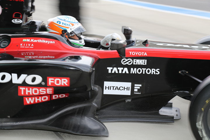 ノックアウト予選に出撃するナレイン・カーティケヤン（インパル）