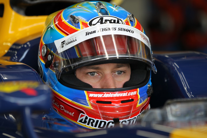 ノックアウト予選: 第1レース2位、第2レース5位ののロイック・デュバル（ルマン）