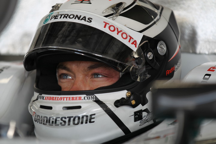 ノックアウト予選: 第1レース3位、第2レースポールポジションのアンドレ・ロッテラー（トムス）