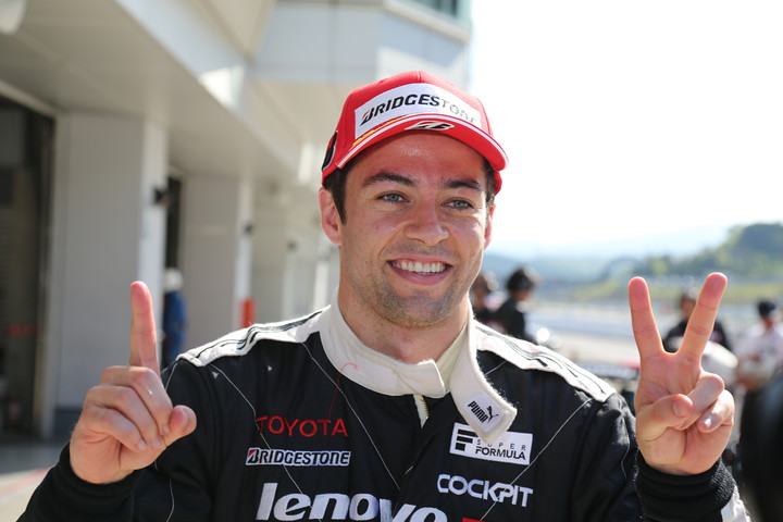 ノックアウト予選: 第1レースポールポジション、第2レース2位のジョアオ・パオロ・デ・オリベイラ（インパル）