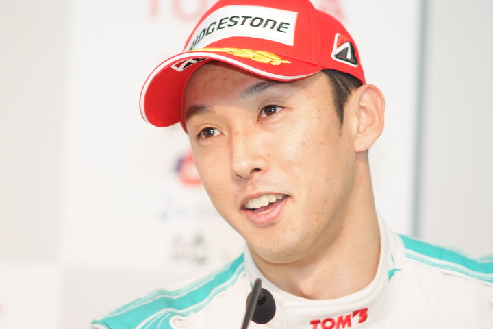 公式予選記者会見: 第1レース5位、第2レース3位の中嶋一貴（トムス）