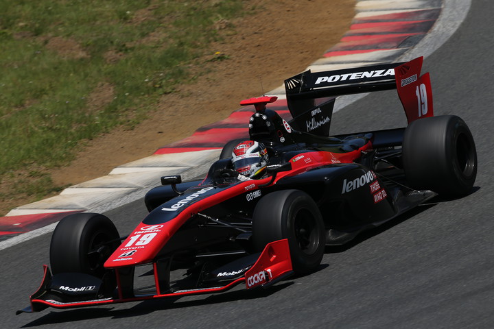 レース1決勝: 優勝はジョアオ・パオロ・デ・オリベイラ（インパル）