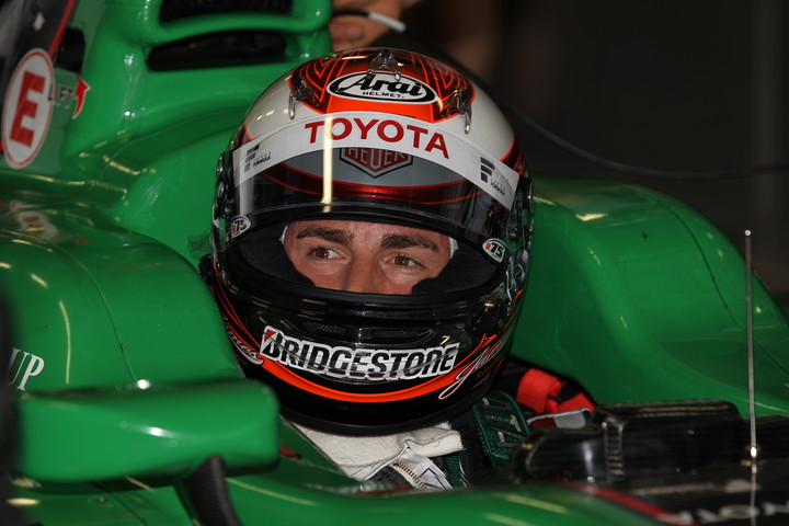 ノックアウト予選でのジェームス・ロシター（フジ・コーポレーション KONDO SF14）