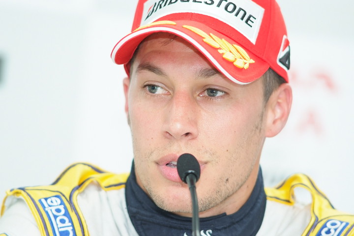 予選記者会見: 3位のロイック・デュバル（KYGNUS SUNOCO Team LeMans）