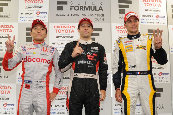 予選フォトセッション: トップ3のドライバーたち