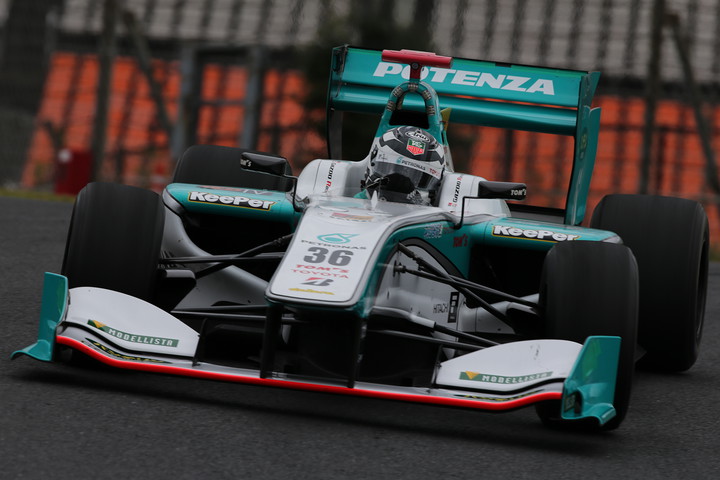 フリー走行1回目: トップタイムはアンドレ・ロッテラー（PETRONAS TEAM TOM'S）