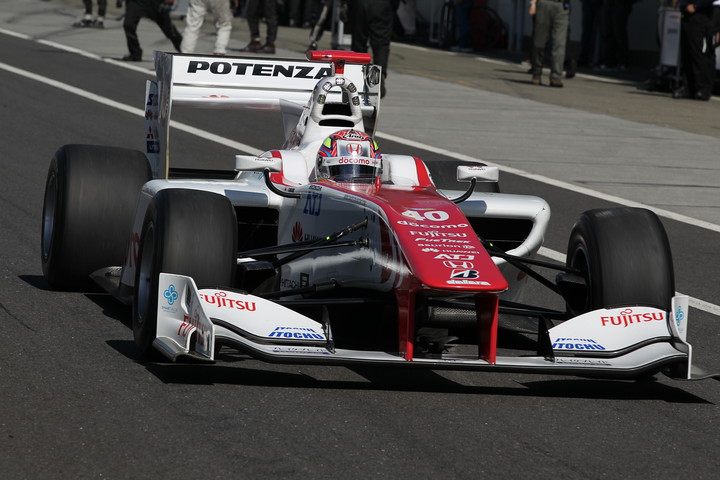 フリー走行2回目: 2位は野尻智紀（DOCOMO TEAM DANDELION RACING）