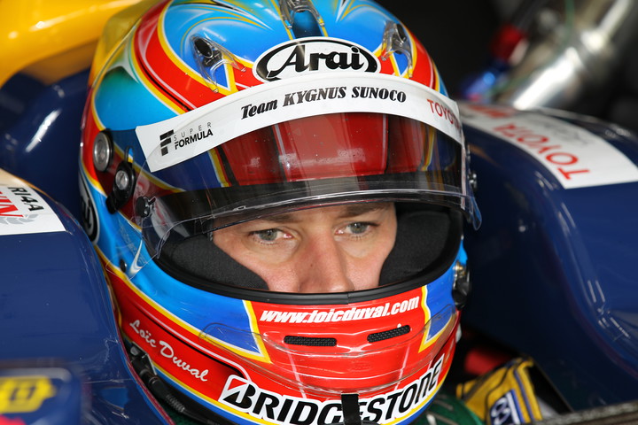 フリー走行2回目: トップタイムのロイック・デュバル（KYGNUS SUNOCO Team LeMans）