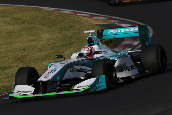 決勝2位は中嶋一貴（PETRONAS TEAM TOM'S）