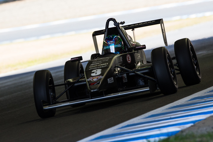 第1レグ:優勝は河野駿佑（グッドスマイルレーシング10V）