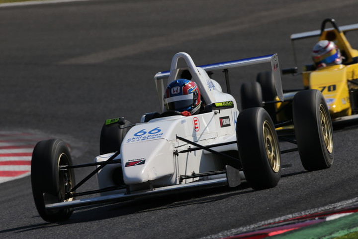 橋本陸 vs 佐藤駿介