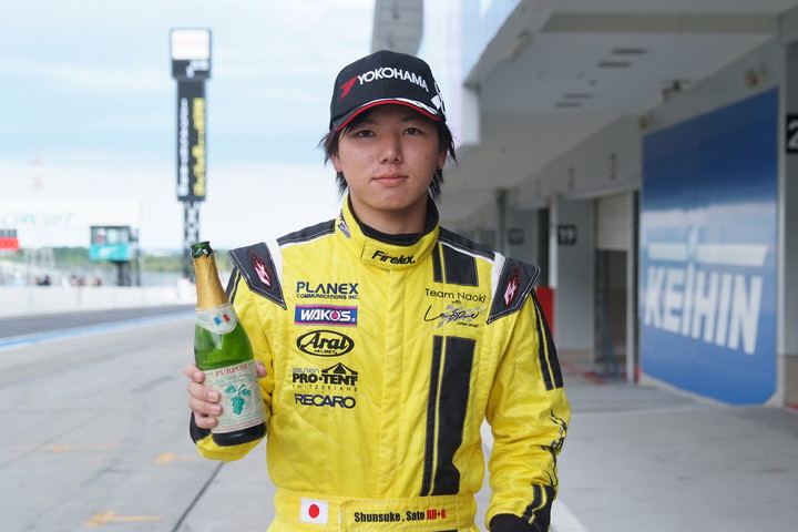 決勝3位の佐藤駿介（Team Naoki☆LEPRIX☆10V）