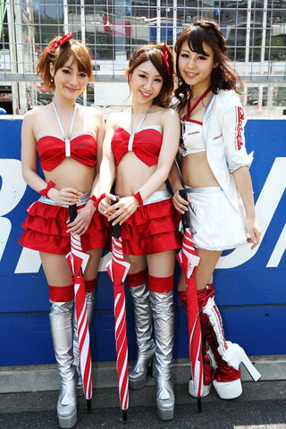 ピットウォーク: レースクイーン