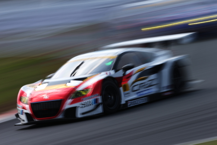 決勝レース: 中山友貴／野尻智紀組（GT300:MUGEN CR-Z GT）