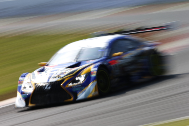 決勝レース: 脇阪寿一／関口雄飛組（GT500:WedsSport ADVAN RC F）