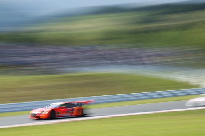 決勝レース: 高木真一／小林崇志組（GT300:ARTA CR-Z GT）