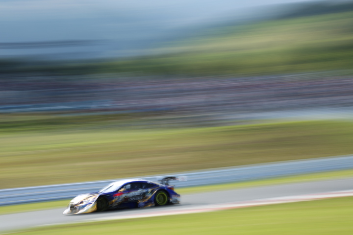 決勝レース: 脇阪寿一／関口雄飛組（GT500:WedsSport ADVAN RC F）