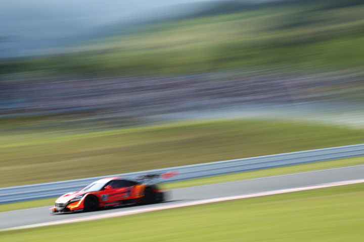 決勝レース: ヴィンタントニオ・リウッツィ／松浦孝亮組（GT500:ARTA NSX CONCEPT-GT）