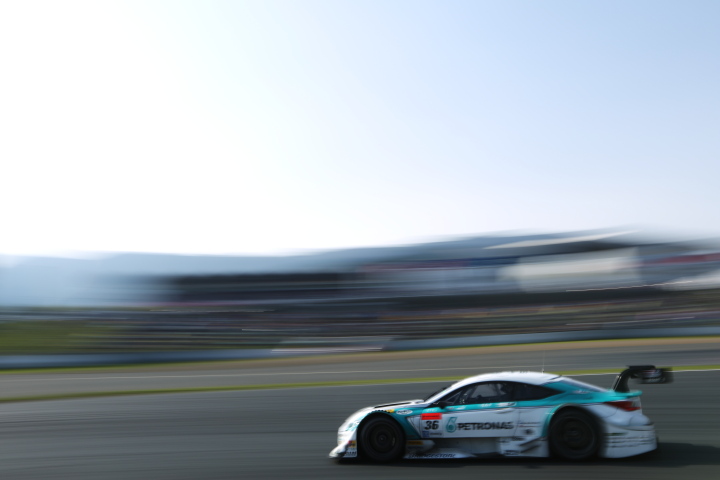 決勝レース: ジェームス・ロシター／平川亮組（GT500:PETRONAS TOM'S RC F）